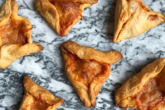 Pizza hamantaschen